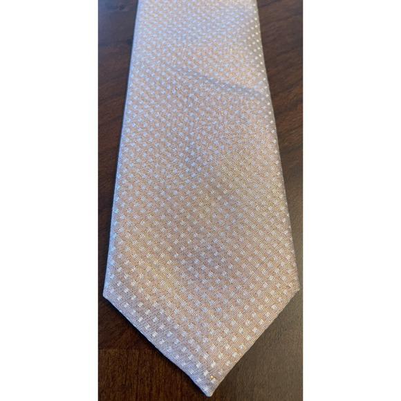 Q Brand, Pink, 100% Microfiber, Men’s Neck Tie, Made In China - Picture 1 of 9